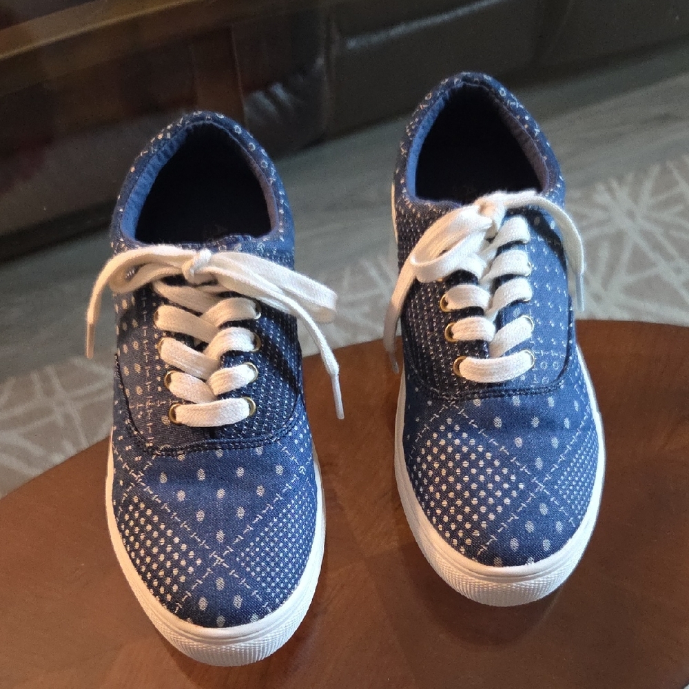 Navy Patterned Sneakers with White Laces